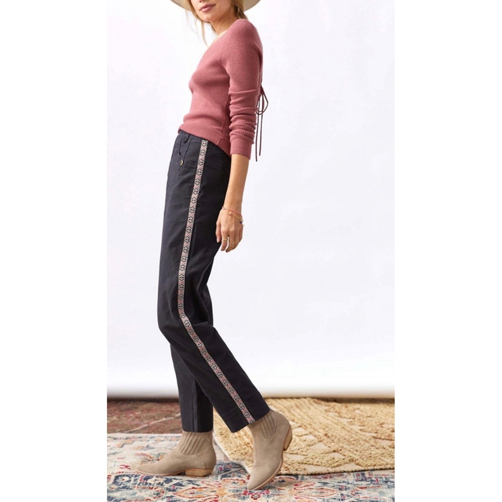 Anthropologie Slim Tapered Trousers Embroidered Luxury Women's Size 4 Casual
